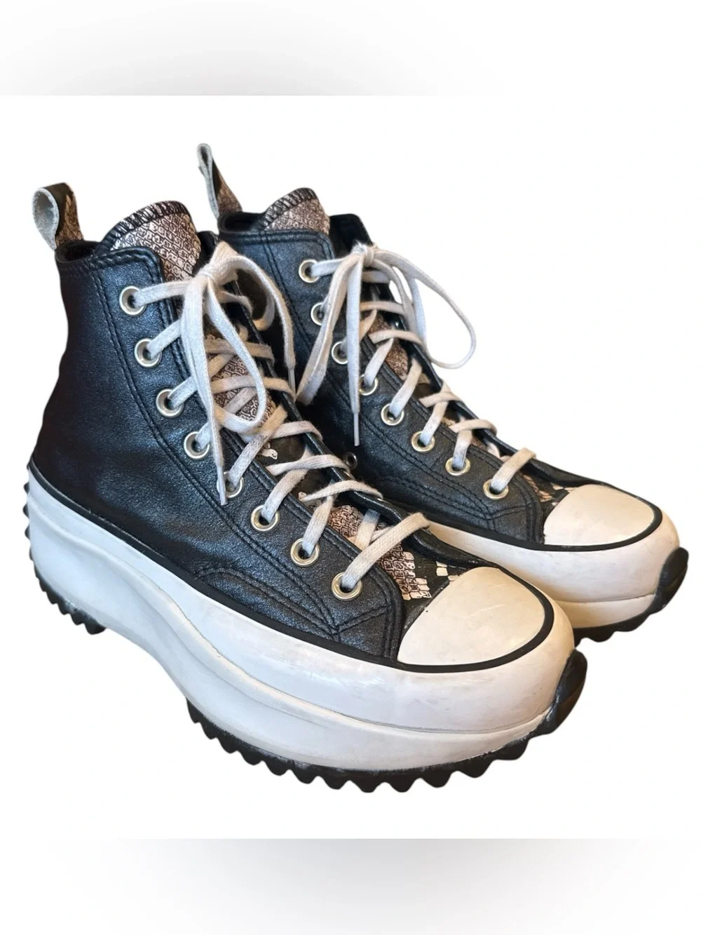 Converse Run Star Hike Leather Snakeskin High Top Sneakers Men’s 7, Women’s 8.5